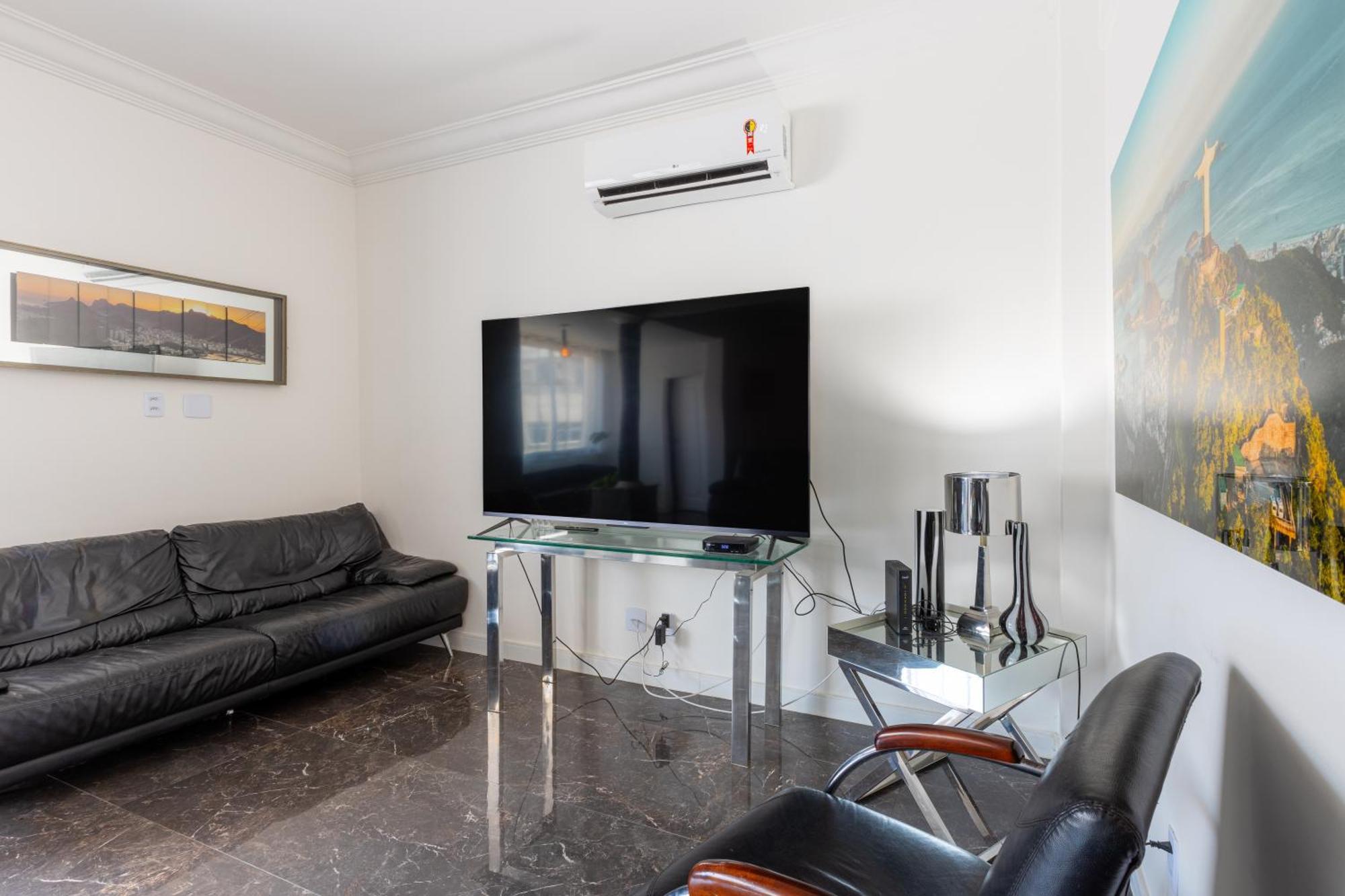 The Best Copa Executive Design Penthouse 4 Bedroom 3 Bathroom 6 Air Conditioners 2500 Sq Ft 85 Inch Cimema Tv ริโอเดจาเนโร ภายนอก รูปภาพ